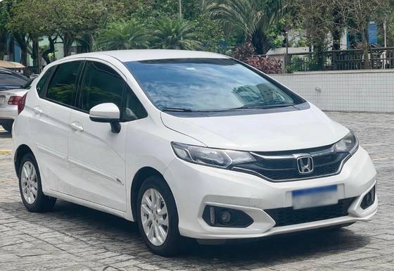 HONDA FIT 1.5 LX 16V FLEX 4P AUTOMÁTICO HONDA FIT 1.5 LX 16V FLEX 4P AUTOMÁTICO